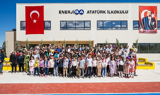 Sabancı Vakfı ve Enerjisa Enerji’nin iş birliğiyle hayata geçen Enerjisa Atatürk İlkokulu Hatay’da açıldı.