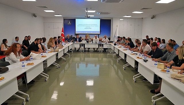 İzmir Büyükşehir Belediyesi Sokakta yaşayan canlar için eylem planı hazırlanıyor