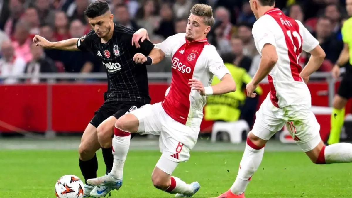 Ajax, Beşiktaş’ı 4-0 Yendi