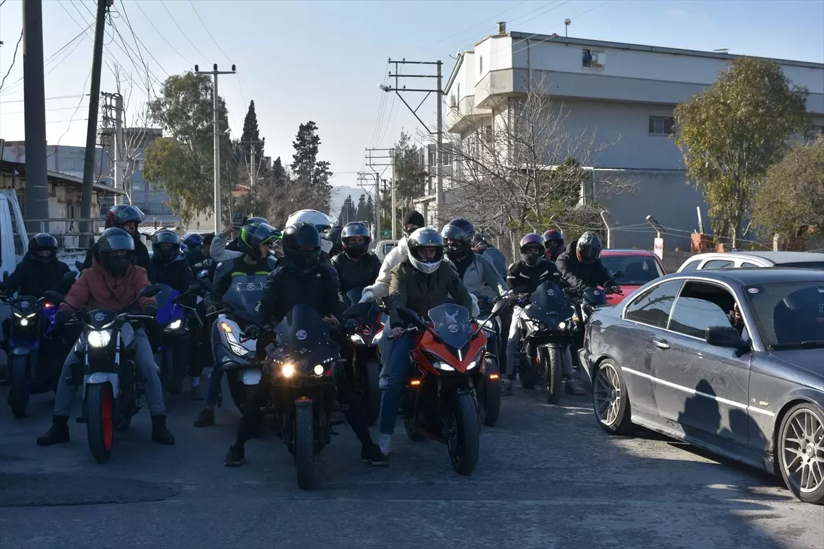 İzmir Park Pisti İçin Motosikletliler Eylemde